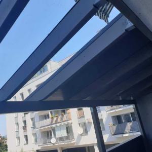 Kompletna Rekonstrukcia Terasy S Pristreskom Na Hrachovej Ulici V Bratislave 20190812 112515